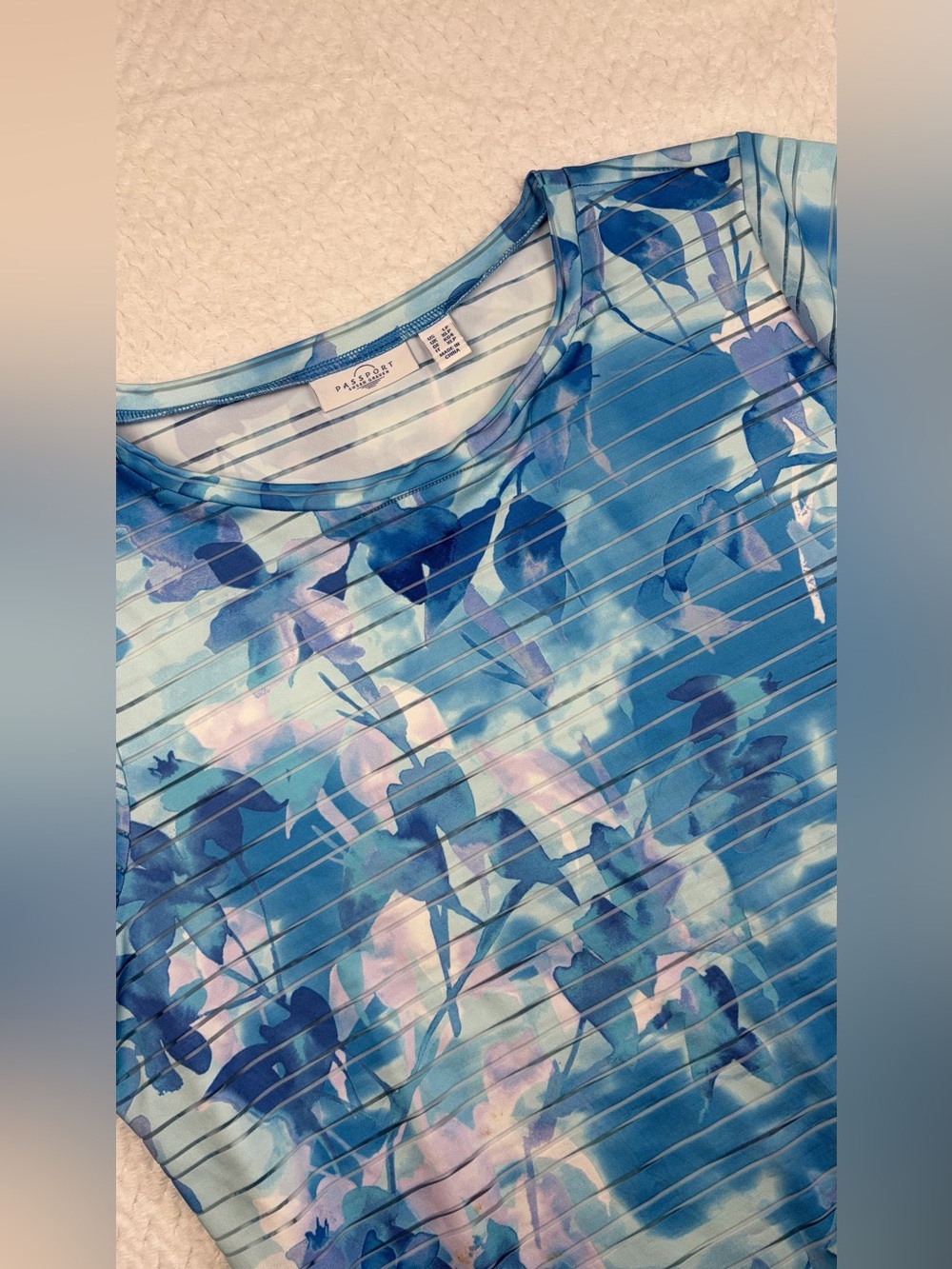 Susan Graver Passport Shadow Stripe Bateau Neck Tunic Top Blue Floral Size LP